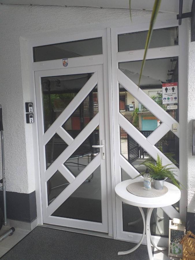 Apartments Krapinske Toplice Krtak Biba Екстериор снимка