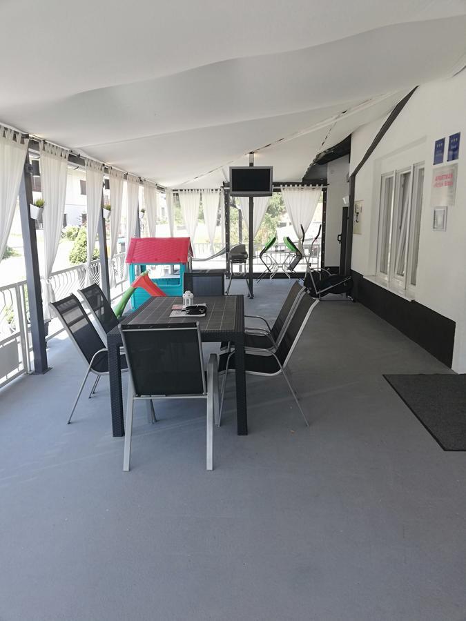Apartments Krapinske Toplice Krtak Biba Екстериор снимка